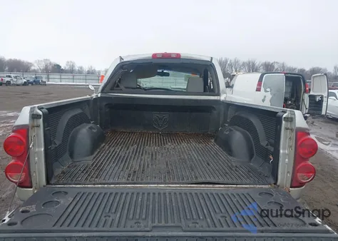2007 Dodge Ram 1500 Slt/Trx4 Off Road/Sport from USA, damaged, VIN 1D7HU16P27J637421